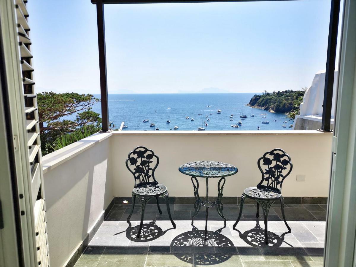 Calise Guest House Procida Exterior foto