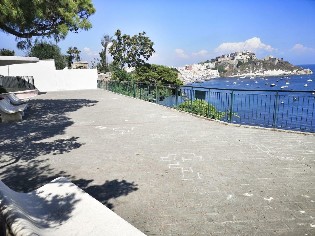 Calise Guest House Procida Exterior foto