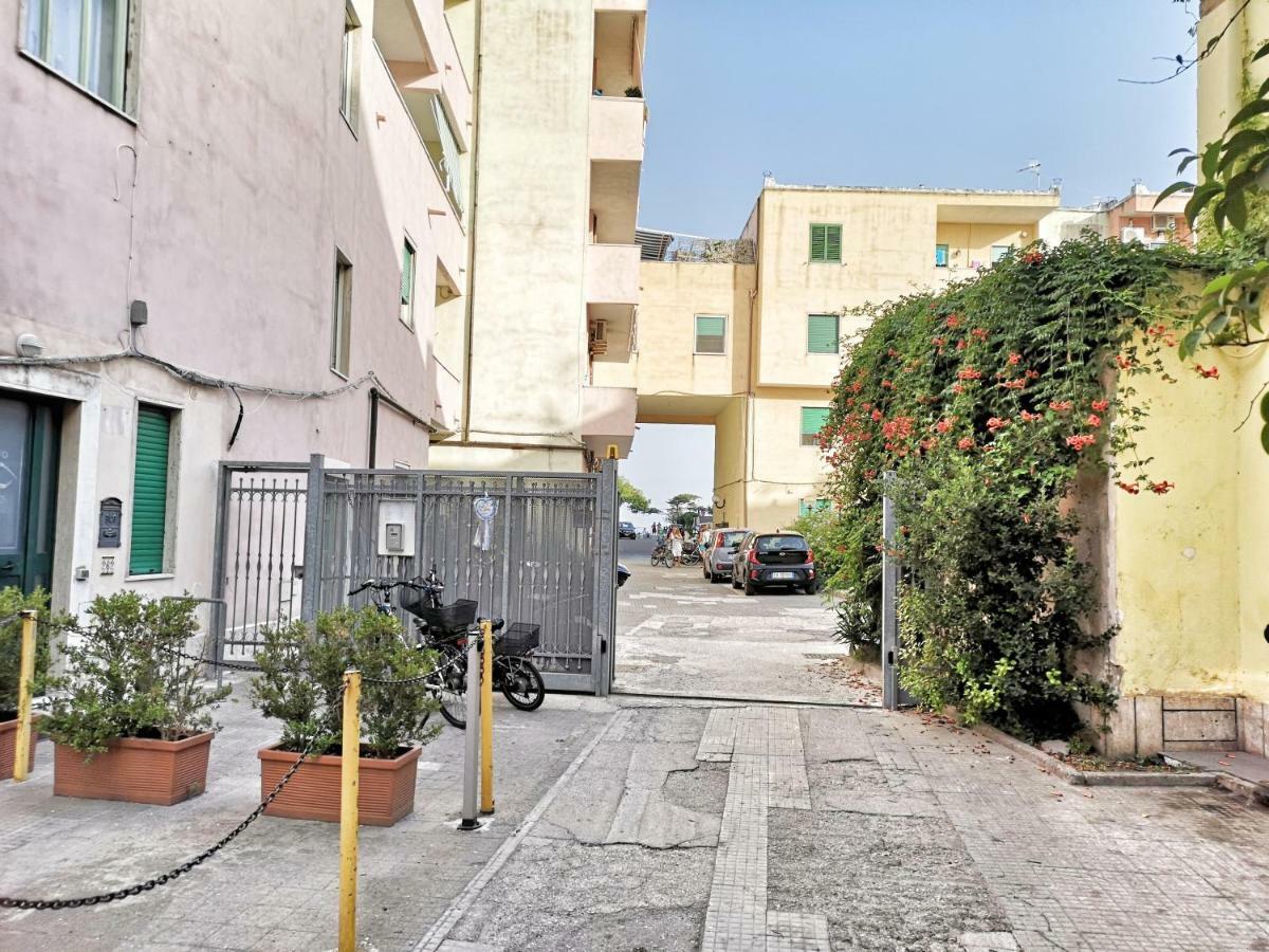 Calise Guest House Procida Exterior foto